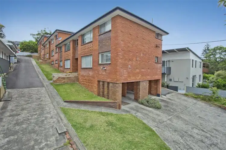 Main view of Homely unit listing, 4/131 Brooks Street, Bar Beach NSW 2300