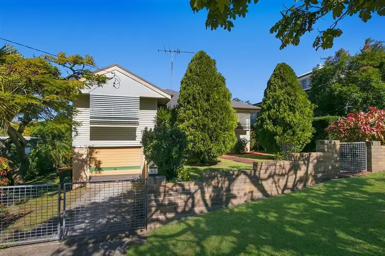55 Andrew Avenue, Tarragindi QLD 4121