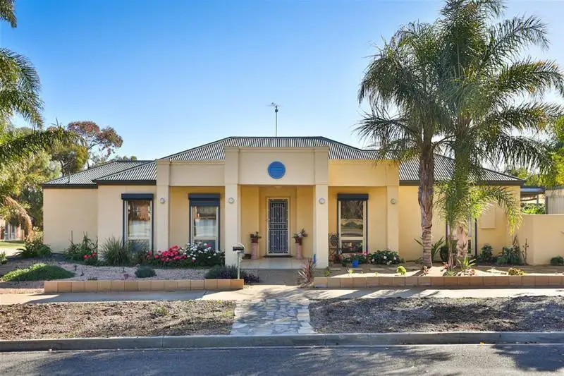 Main view of Homely house listing, 10 Tyers Court, Merbein VIC 3505