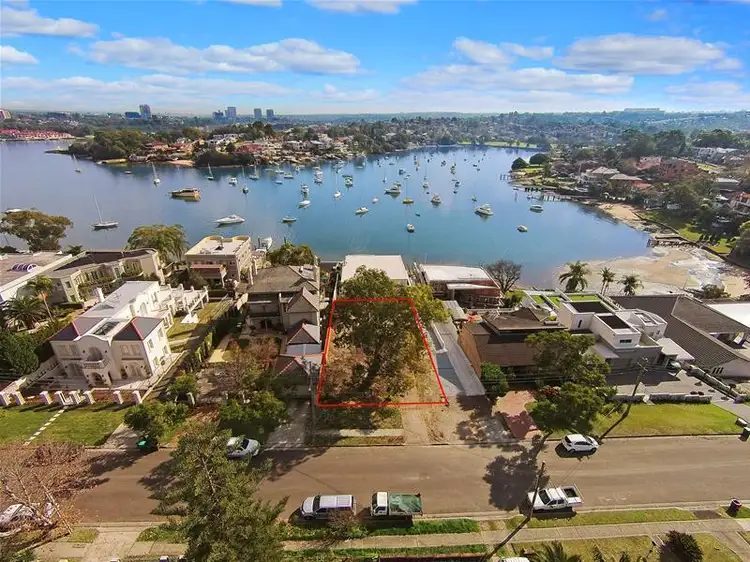 137 Tennyson Road, Tennyson Point NSW 2111