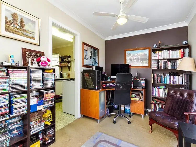 Seventh view of Homely house listing, 10 Anderson Close, Hampton Park VIC 3976