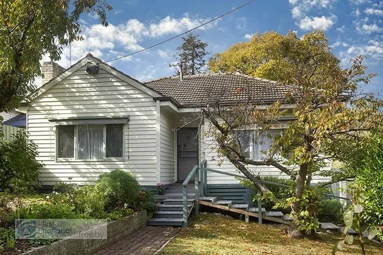 Main view of Homely house listing, 4 Somerset Crescent, Croydon VIC 3136