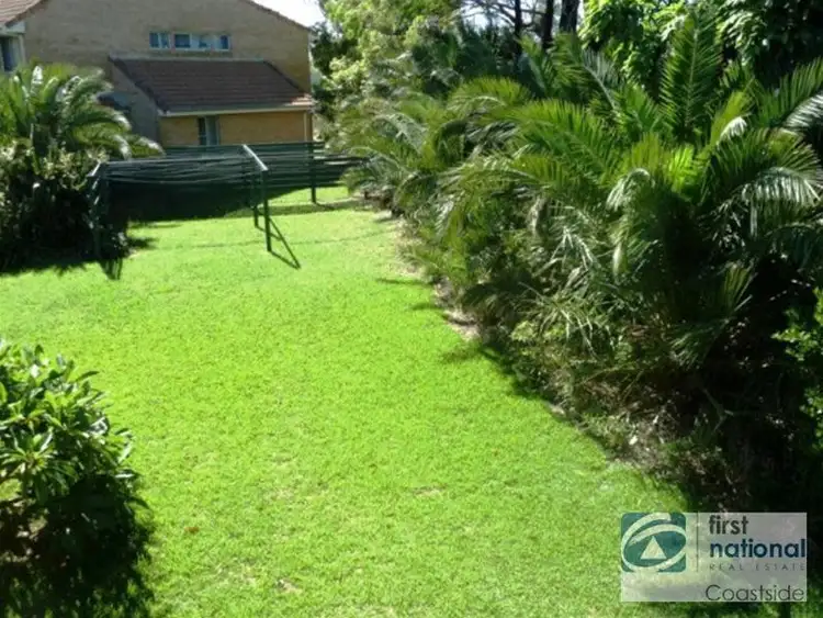 Third view of Homely unit listing, 1/4 Blackbutt Way, Barrack Heights NSW 2528