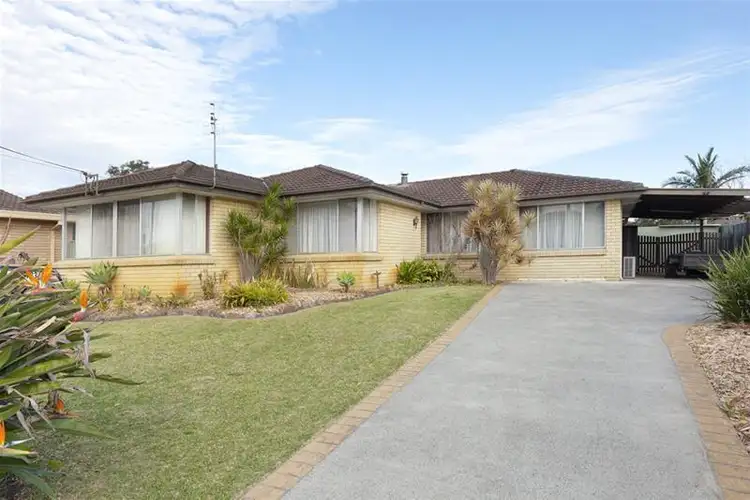 12 Davison Drive, Shoalhaven Heads NSW 2535