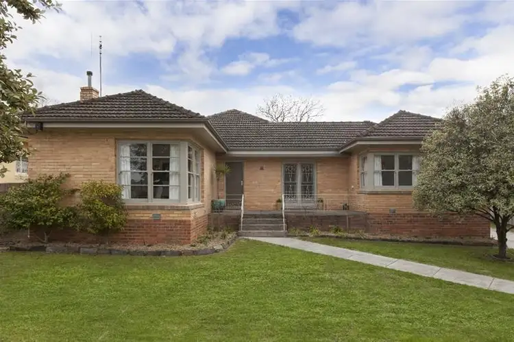 34 Barkly Street West, Ararat VIC 3377