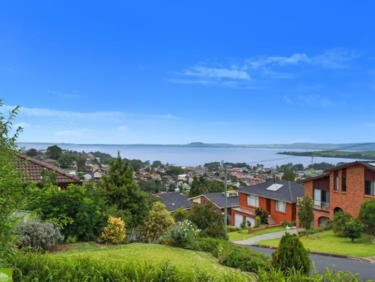 103 Tait Avenue, Kanahooka NSW 2530