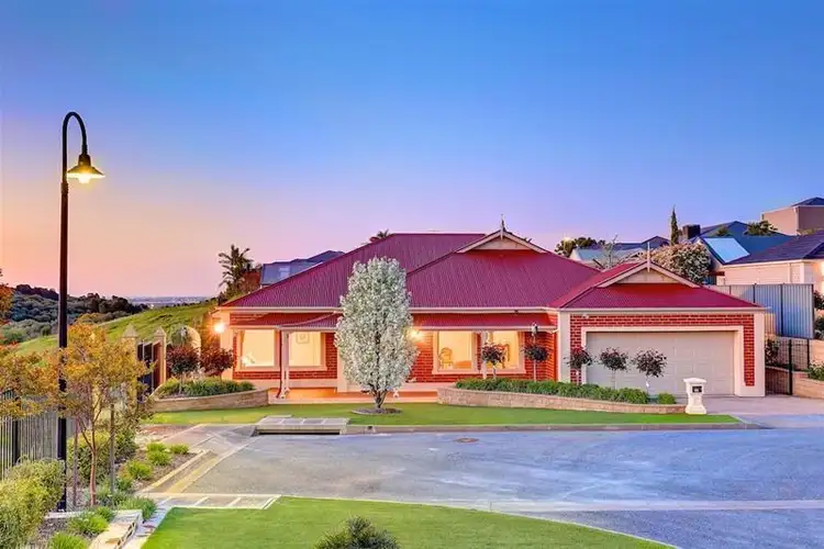 3 Longleaf Court, Flagstaff Hill SA 5159