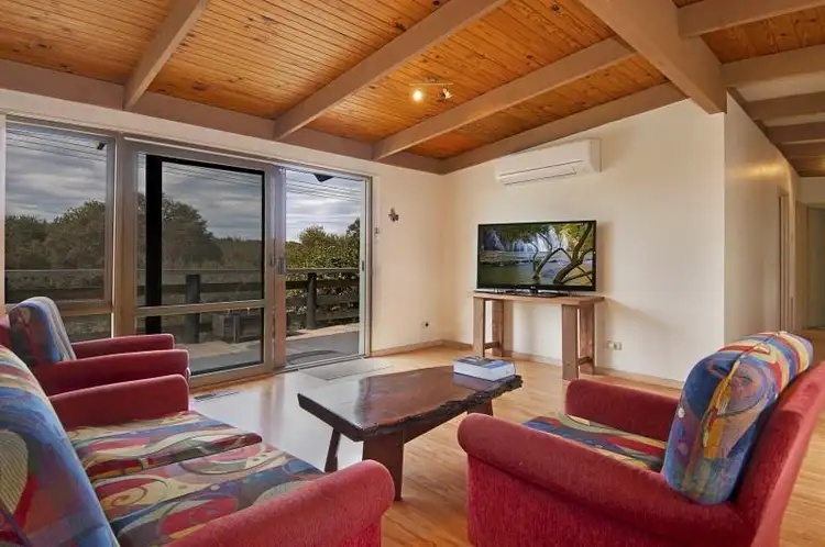 Fifth view of Homely house listing, 2 Vernon Street, Blairgowrie VIC 3942