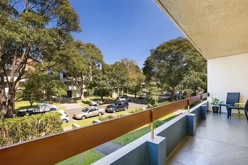 Main view of Homely unit listing, 5/3-5 Holborn Avenue, Dee Why NSW 2099