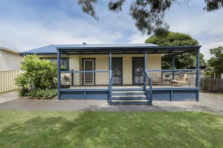 3 McIntosh Street, Shoalhaven Heads NSW 2535