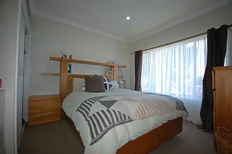 Sixth view of Homely house listing, 18 Willow Street, Kooringal NSW 2650