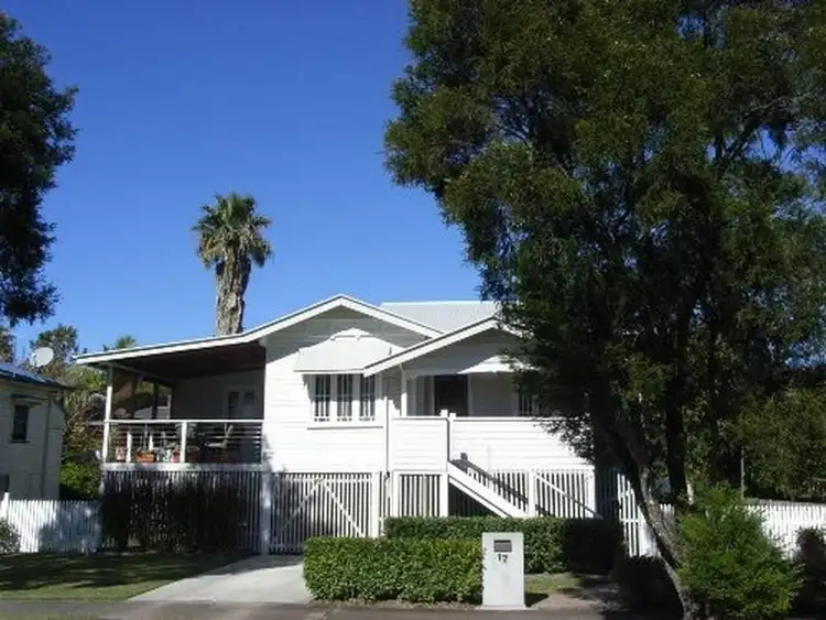 17 Avondale Avenue, East Lismore NSW 2480