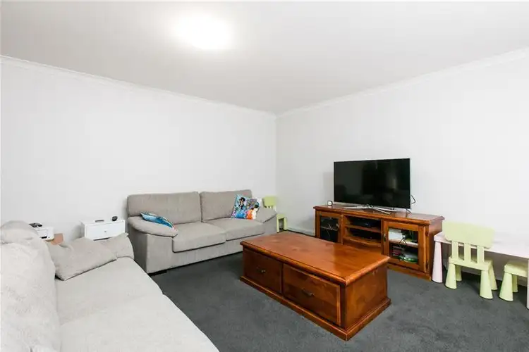 Second view of Homely townhouse listing, 9 Walnut Court, Mildura VIC 3500