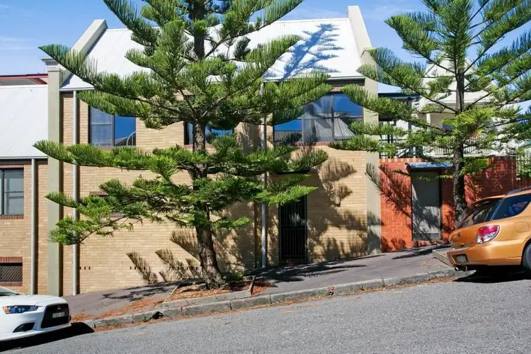 73 Perkins Street, The Hill NSW 2300