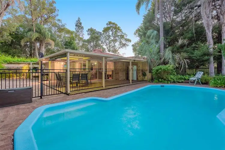 7 Mirfield Street, Roleystone WA 6111
