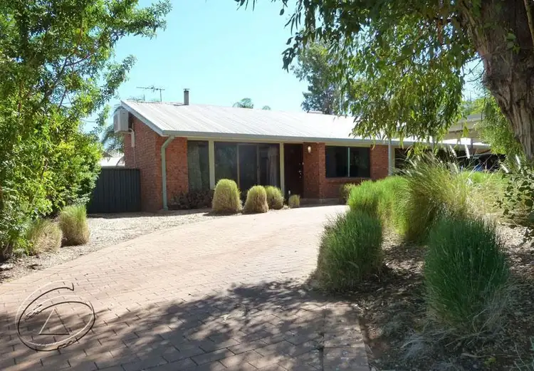 5 Hillside Gardens, Desert Springs NT 870