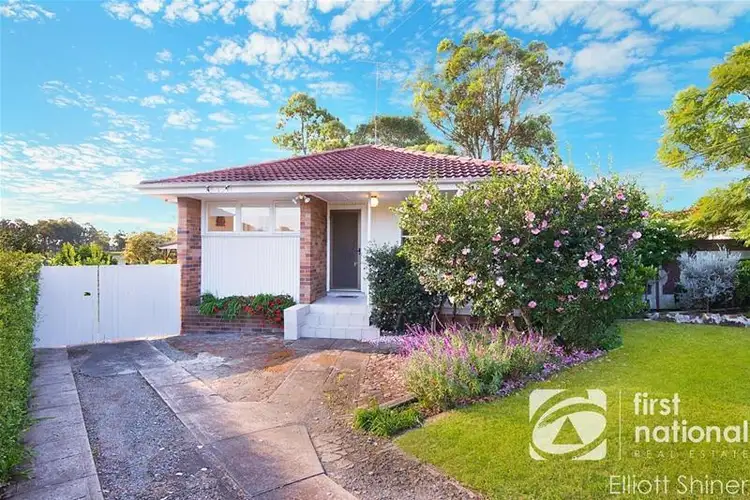 24 Nauru Crescent, Lethbridge Park NSW 2770