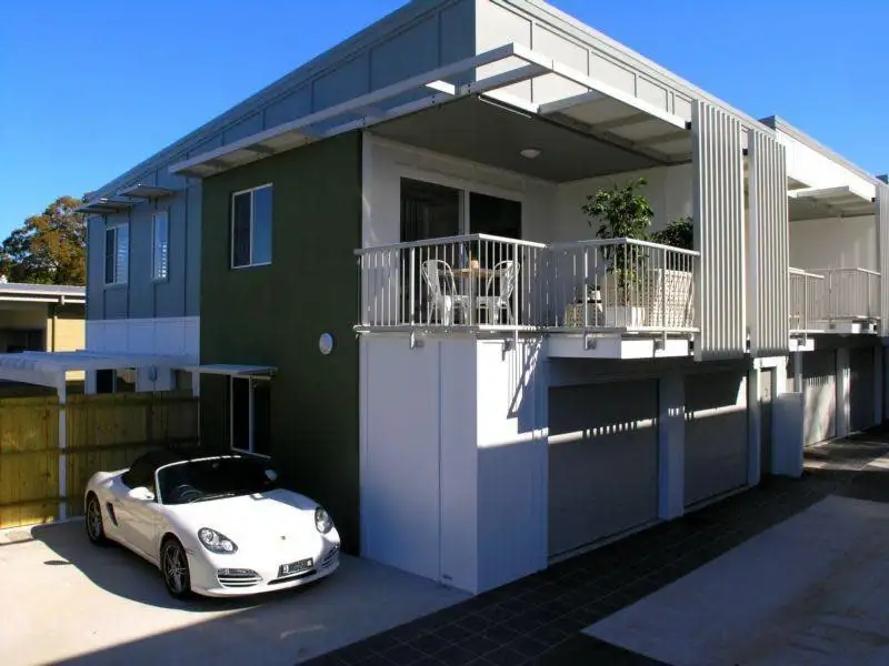 Main view of Homely unit listing, 1/17 Wickham Street, Morningside QLD 4170