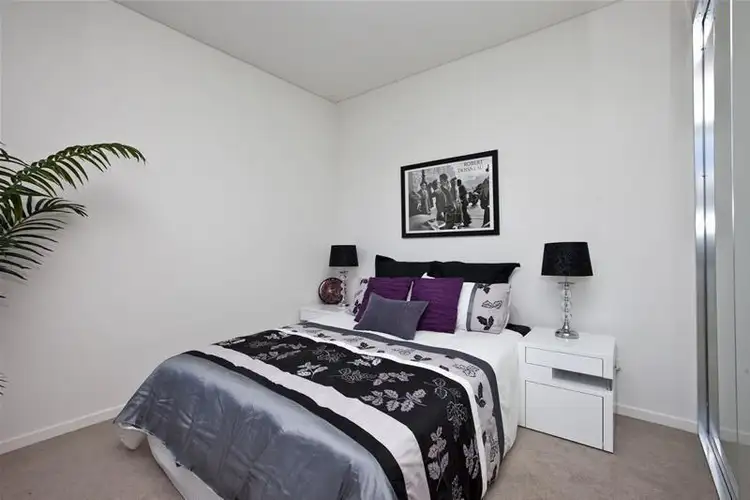Fifth view of Homely apartment listing, 18/3 King Street, Newcastle NSW 2300