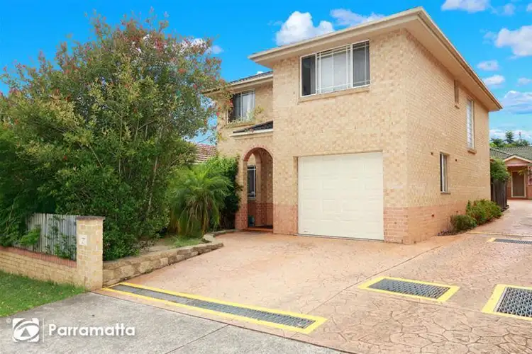 1/196-198 Burnett Street, Mays Hill NSW 2145