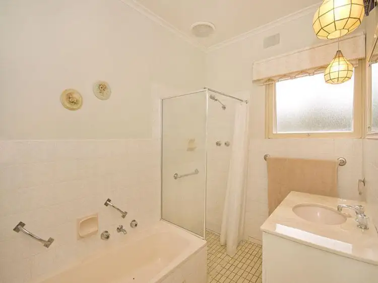 Fifth view of Homely house listing, 5 Moorcroft Court, Burnside SA 5066