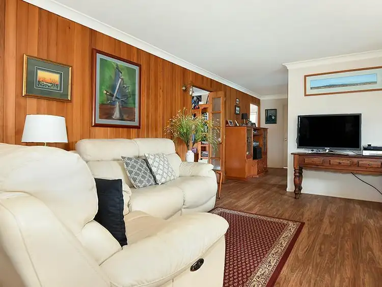 Fifth view of Homely unit listing, 2/5 Schultz Street, Kearneys Spring QLD 4350