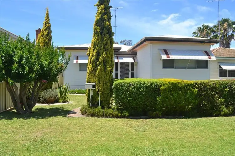 33 Oswald Street, Inverell NSW 2360