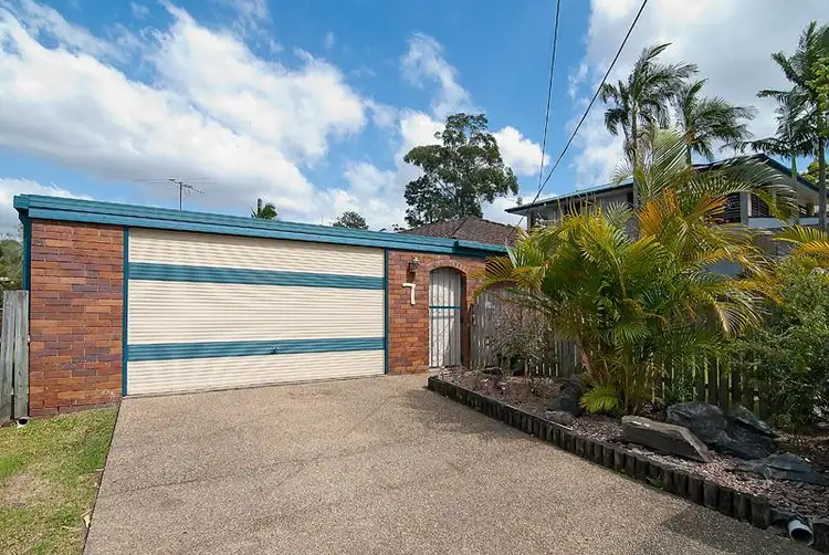 Second view of Homely house listing, 7 Barbaralla Drive, Springwood QLD 4127