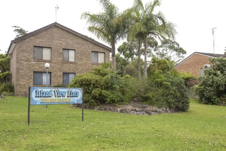 2/676 Beach Road, Surf Beach NSW 2536