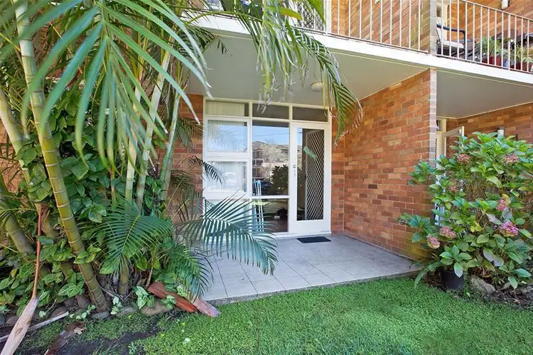 Fourth view of Homely unit listing, 1/10 Grafton Crescent, Dee Why NSW 2099