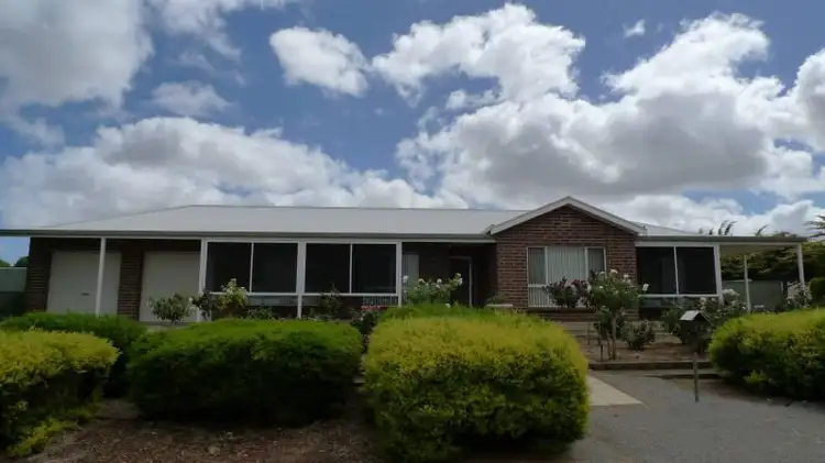 12 Shannon Terrace, Maitland SA 5573