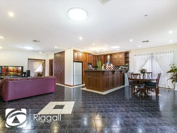 64 Leslie Avenue, Blair Athol SA 5084
