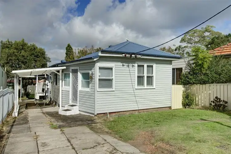 586 Main Road, Glendale NSW 2285