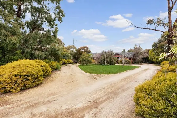 13 Golf links Road, Ararat VIC 3377