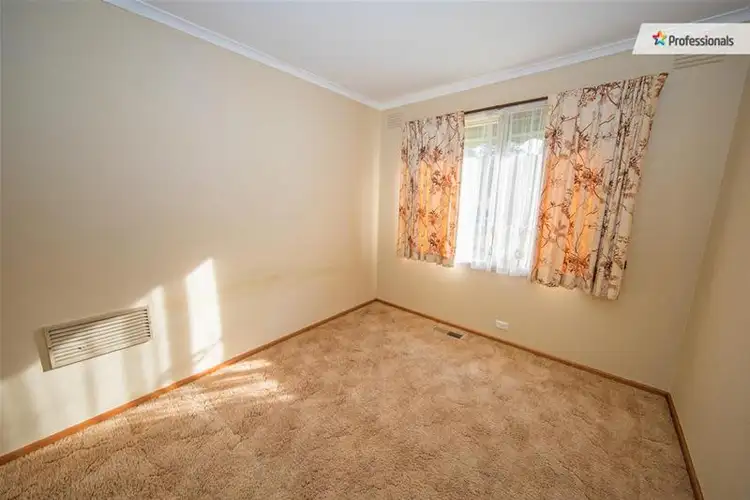 Sixth view of Homely house listing, 2 Hare Court, Darley VIC 3340