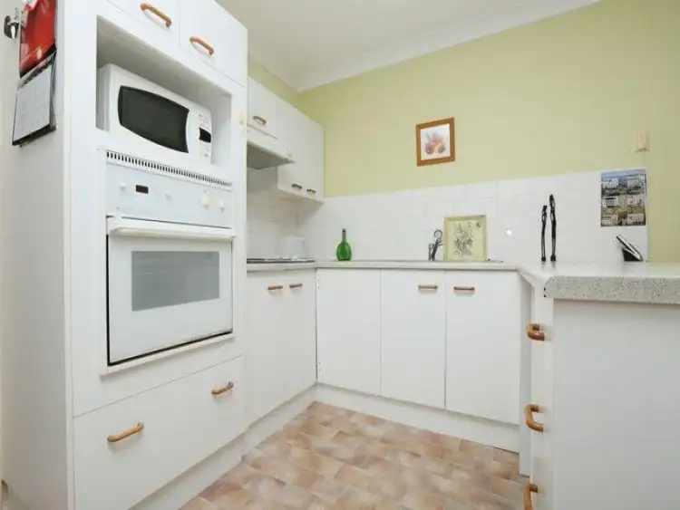 Fifth view of Homely apartment listing, 14/29-33 Wilson Street, Mount Hutton NSW 2290