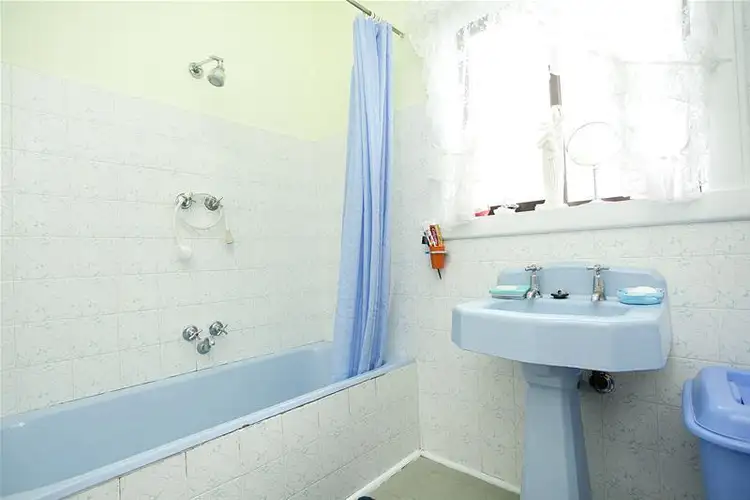 Seventh view of Homely house listing, 8 Parsons Street, Sunshine VIC 3020