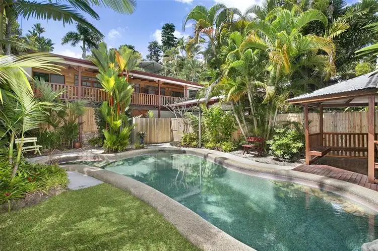 15 Granite Close, Brinsmead QLD 4870