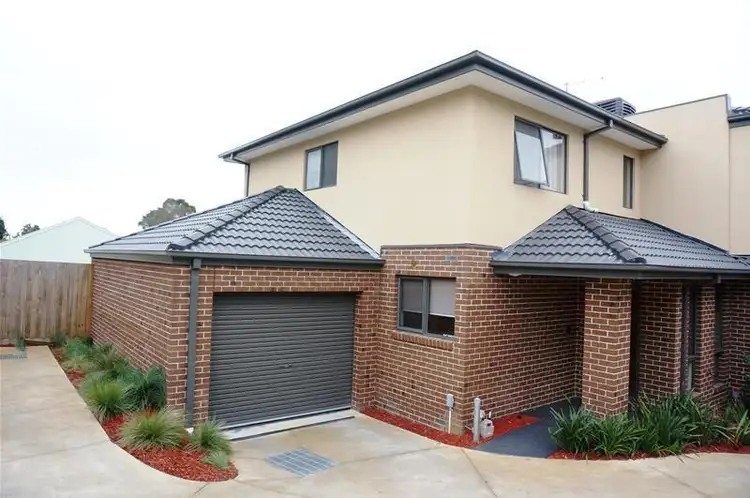 1 Wang Close, Mooroolbark VIC 3138