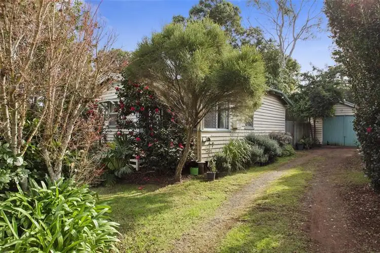 Second view of Homely house listing, 37 Collins Street, Mount Lofty QLD 4350