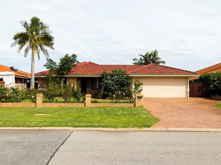 Main view of Homely house listing, 34 Avon Crescent, Viveash WA 6056