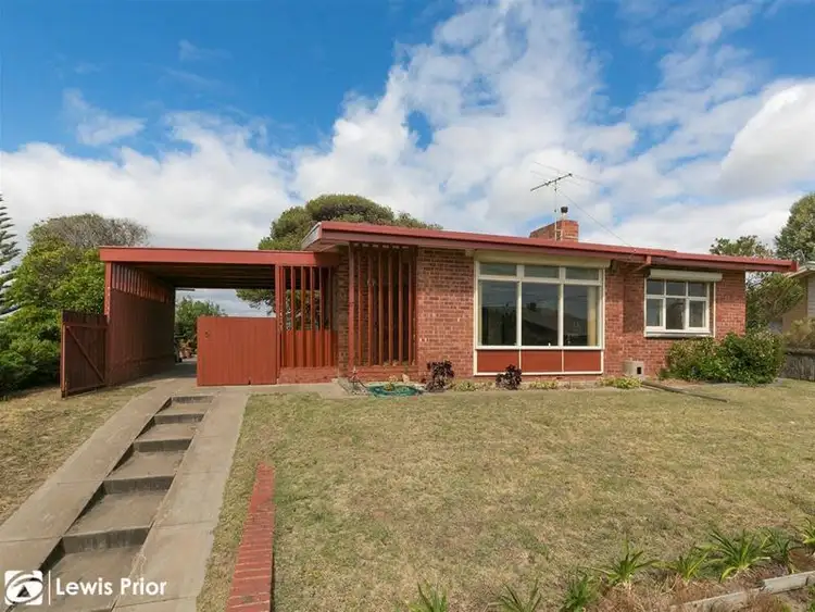 17 Gulf Parade, South Brighton SA 5048