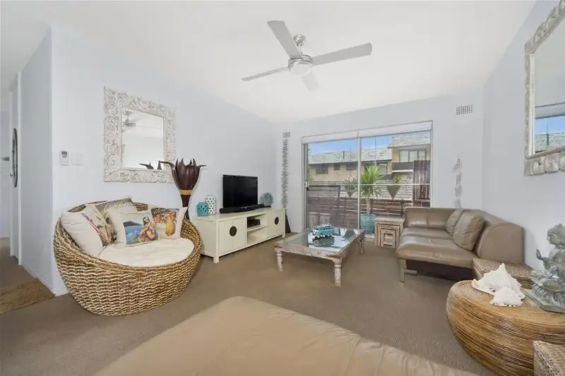 Main view of Homely unit listing, 4/101 Pacific Parade, Dee Why NSW 2099