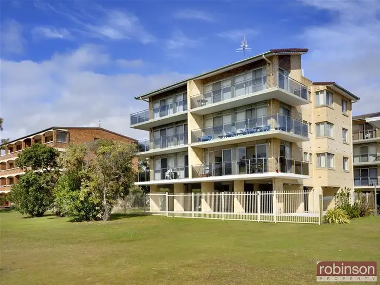 2/22 Voyager Close, Nelson Bay NSW 2315
