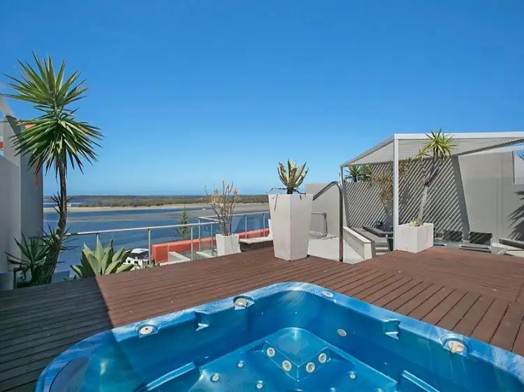 1603/438 Marine Parade, Biggera Waters QLD 4216