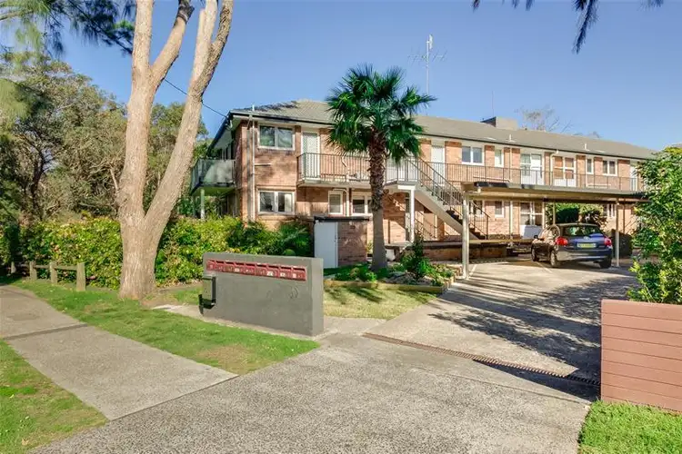 Fifth view of Homely unit listing, 4/35 Hawkesbury Avenue, Dee Why NSW 2099