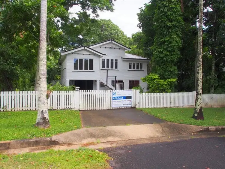 12 Dalziel Street, Stratford QLD 4870