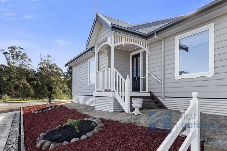 49 Chloe Drive, Broadford VIC 3658