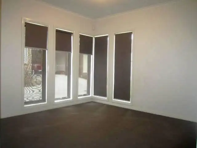 Sixth view of Homely townhouse listing, 4/3-5 Kathryn Road, Knoxfield VIC 3180
