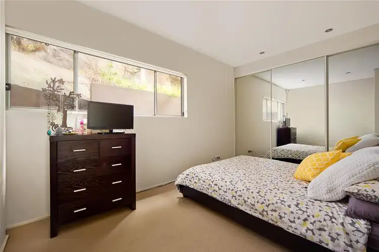 Fifth view of Homely unit listing, 8/35-41 Sturdee Parade, Dee Why NSW 2099